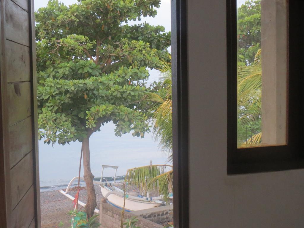 Amed Sari Beach Guesthouse Luaran gambar