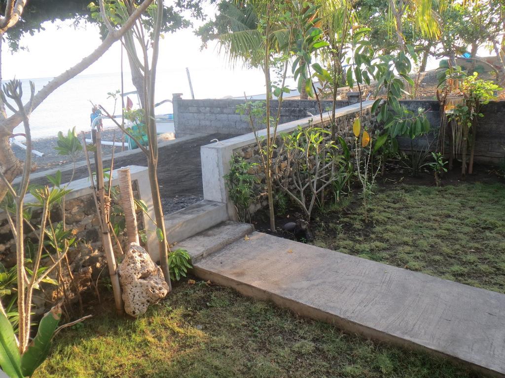 Amed Sari Beach Guesthouse Luaran gambar