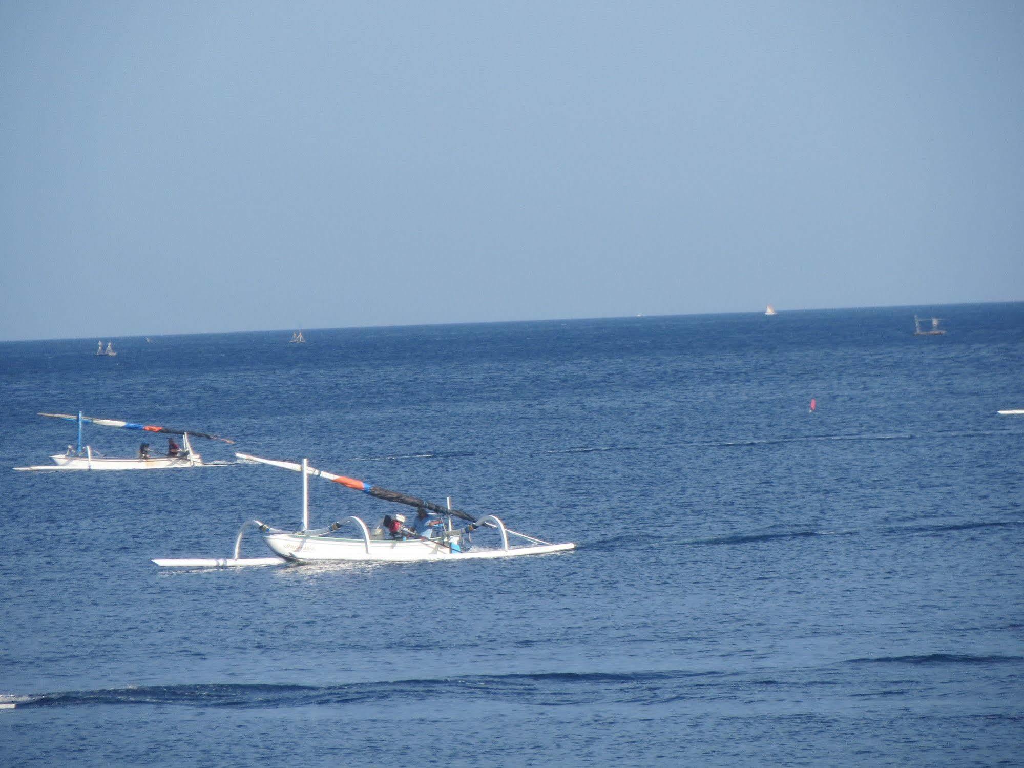 Amed Sari Beach Guesthouse Luaran gambar